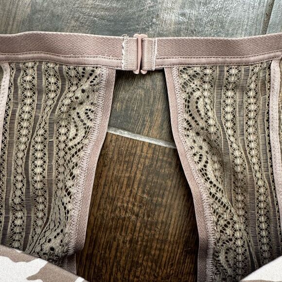 🖤 Cacique Boost Plunge Bra | Size 44D | Zebra Print with Lace Racerback EUC - Picture 4 of 10